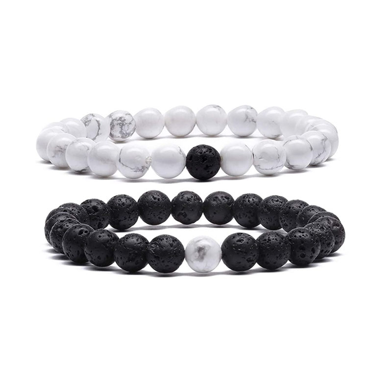 Pierre de lave noire et howlite