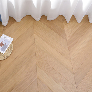 Parquet contrecollé AVANTIMORA silencieux, certifié RoHS, grade ABC, 12 mm, en noyer noir multicouche, système clic Chevron, pour hôtels - Product Image 2