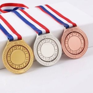 Offre Spéciale – Médailles, Trophées et Plaques Publicitaires Personnalisés en Métal Plaqué 3D pour le Sport - Product Image 2