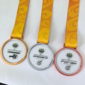 Medallas <span class=keywords><strong>de</strong></span> Cristal Redondas Personalizadas <span class=keywords><strong>de</strong></span> Fábrica para Premios Deportivos y Competiciones, con Borde Metálico Dorado, Plateado o Cobre - Product Image 3