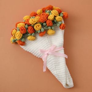 Kit de Manta de Lana Tejida a Mano para DIY, Manta de Ganchillo con Lirios del Valle y Rosas, Transformable en Ramo, Regalo para el Día de la Madre - Product Image 5