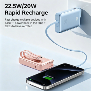Batterie externe tendance avec prise CA pliable, câbles de charge doubles intégrés, charge rapide 22,5 W - Product Image 2