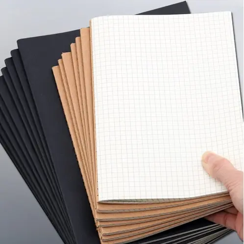 シンプルなデザインの空白のリジッドラインノートブック学生学校の練習帳DIYノートブック
