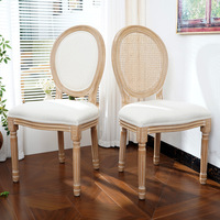 Chaise de salle à manger en bois massif avec dossier médaillon pour projets de mariage, restaurant et hôtel (vente en gros)