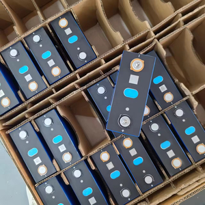 <span class=keywords><strong>Lifepo4</strong></span> yüksek performanslı hücre terminali ile özelleştirilmiş <span class=keywords><strong>3.2V</strong></span> 340ah 314AH Grade A + prizmatik lityum demir fosfat pil - Product Image 4