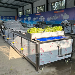 Ligne de production de jus de fruits et de purée de fruits et légumes en sachet industriel de 4 mètres, lait en sachet, jus de mangue, processus de pasteurisation à 95°C - Product Image 3