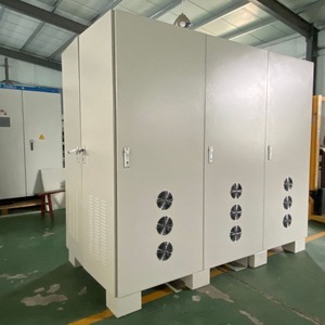 Système de conversion d'énergie hybride solaire OEM 100KW215KHW triphasé avec stockage d'énergie, convertisseur de puissance (PCS) IP65, transformateur PCS-02 haute efficacité Deli - Product Image 4