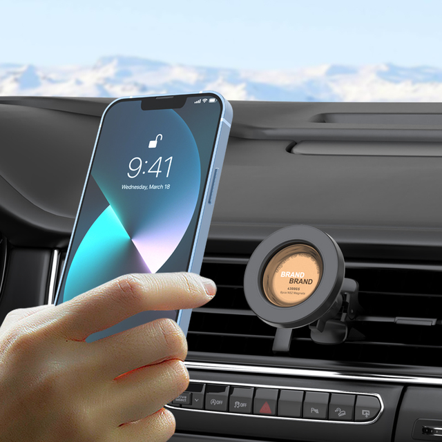 Creative New Design Metal Plate Strong Magnetic Car Mount Mobile Phone Holder for IPhone 12 13 14 15 16 Pro Max
