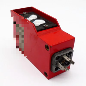 Sensor retrorreflectante electrónico RK 85/4 30111 10-30VDC-usado-Nuevo Original Listo Stock Automatización industrial PLC Dedicado Ne - Product Image 1