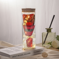 Ensemble de fleurs de savon artisanales sous cloche en verre avec veilleuse LED, bouquet de roses, œillets et tournesols, fleurs éternelles préservées