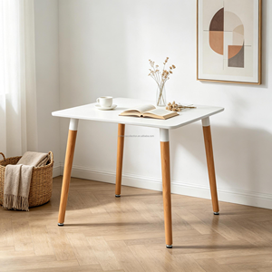 Tavolo da Pranzo Quadrato in Stile Nordico con Piano Bianco e <span class=keywords><strong>Gambe</strong></span> con Finitura Naturale <span class=keywords><strong>per</strong></span> Cucine di Piccoli Appartamenti e Ristoranti - Product Image 1