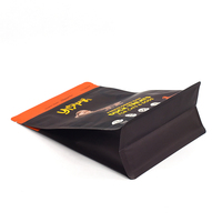 Sachet refermable à fond plat personnalisé avec fermeture éclair pour friandises lyophilisées de canard cru pour animaux de compagnie (chats et chiens)