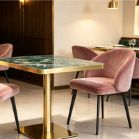Ensemble de meubles de salle à manger de luxe pour restaurant commercial, table en pierre verte avec chaises en tissu velours pour hôtel, café, bistrot