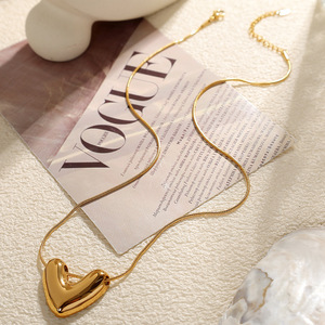 Collar con colgante de corazón dorado de acero inoxidable, estilo minimalista para mujer, regalo, joyería XL379 - Product Image 3