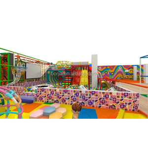 Nuestro Simulador de Conducción se Integra Perfectamente con el Equipo de Juegos Interior para Niños, para que los Niños Aprendan Jugando - Product Image 5