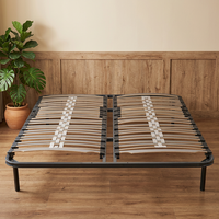 Sommier de lit king size en métal pratique pour la maison avec larges lattes en bois courbé pour un soutien uniforme du matelas king size