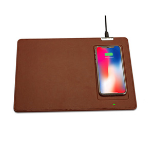 Miếng Lót Chuột Sạc Không Dây Smartpower 10W Bán Chạy Miếng Lót Chuột Sạc Không Dây 2 Trong 1 Cho iPhone - Product Image 1