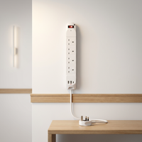 Prise UK 4 voies 13A 250V avec 1 Type C 2 Type a Charge rapide Max.20W avec protection contre les surtensions avec H05VV-F de commutation 3G1.25mm2x1.0m