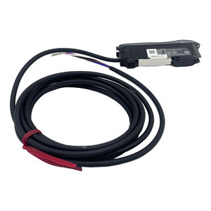 Nouvel amplificateur de capteur laser numérique KEYENCE LV-N11P, unité principale connectée par câble, sortie PNP, en stock - Product Image 4