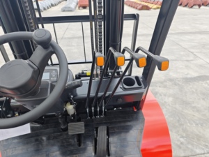 รถบรรทุกขนาดกะทัดรัด 4 ตัน พร้อมแบตเตอรี่ลิเธียมแรงดันสูง - Product Image 6