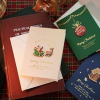 Ensemble de cartes de vœux de Noël de luxe en papier de coton texturé avec charme en bois et dorure à chaud, motifs flocon de neige, étoile, renne, impression personnalisée