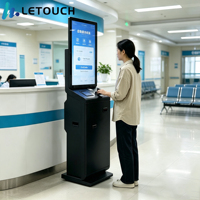 Quiosco de Autoservicio para Aeropuertos con Pantalla Grande de 32 Pulgadas y Alta Resolución, Consulta de Información de Vuelos, Impresión de Boletos, Escaneo de Pasaportes y Reconocimiento Facial