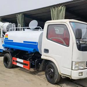 Camionnette Diesel <span class=keywords><strong>4x4</strong></span> d'<span class=keywords><strong>occasion</strong></span> en gros d'usine, arroseuse à gazon 110KW 150KW 8CBM, camionnette <span class=keywords><strong>4x4</strong></span> Diesel pour Dongfeng - Product Image 3