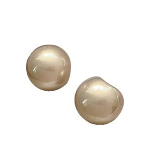 Boucles d'oreilles clous en fausses perles, forme ronde, blanches, minimalistes, pour femme, usage quotidien, 2025 - Product Image 3