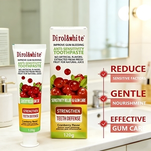 Dentifrice au charbon <span class=keywords><strong>de</strong></span> canneberge à marque privée, menthe fraîche, soulagement des dents sensibles, blanchissant, portable, pâte rouge et noire unique - Product Image 2