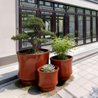 Grands pots de fleurs en céramique pour l'aménagement paysager et les arrangements floraux de jardin