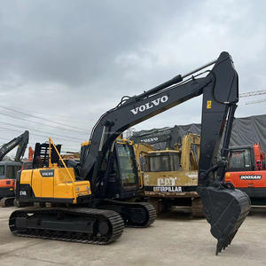 Pelle sur chenilles moyenne VOLVO EC140 en bon état Pelle sur chenilles originale suédoise d'occasion Excellente pour les travaux de construction - Product Image 6