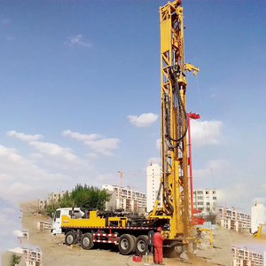 Nouvelle foreuse de puits montée sur camion de grandes marques, profondeur de forage : 300-3000 m max. Diamètre de la surface de travail : 330-820 mm - Product Image 6