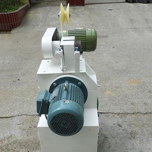 Ligne de production de machines de recyclage automatique des bords de films plastiques et de films à bulles d'air - Product Image 4