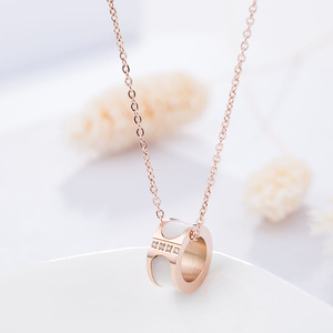 Costume de créateur pour femmes Parure de <span class=keywords><strong>bijoux</strong></span> <span class=keywords><strong>fantaisie</strong></span> en or rose Acier inoxydable - Product Image 3