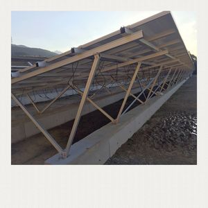 Struttura di Montaggio a Terra per Pannelli Solari con Pali a Vite Regolabili, Sistema Fotovoltaico da 10KW Nacyc Metis con Garanzia di 10 Anni - Product Image 6