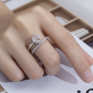 Anillo <span class=keywords><strong>solitario</strong></span> de <span class=keywords><strong>diamante</strong></span> de laboratorio de corazón VS HPHT Rosa 1.3CT personalizado de <span class=keywords><strong>oro</strong></span> de 18 quilates de 1/2" - Product Image 4