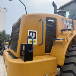 Chargeuse sur pneus Caterpillar 966H d'<span class=keywords><strong>occasion</strong></span>, modèle 2024, chargeuse Cat 966H d'<span class=keywords><strong>occasion</strong></span>, capacité nominale de 5500, équipement agricole, rapport fourni - Product Image 6