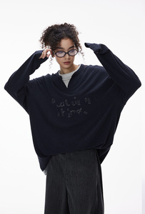 T-shirt à manches longues brodé effet deux pièces, col en V, style américain, avec empiècements, Nouveauté Printemps 2026, Marque Tendance - Product Image 2