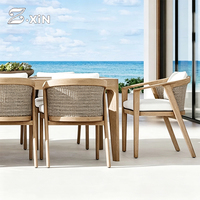 Ensemble de canapés de jardin en teck de luxe avec patio extérieur