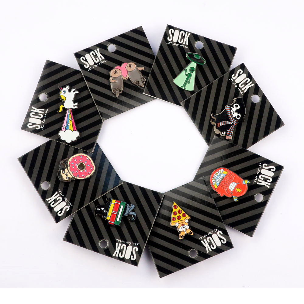 Жесткая эмалированная булавка от производителя, оптовая продажа, значок с любовью, индивидуальные черные эмалированные булавки для лацканов