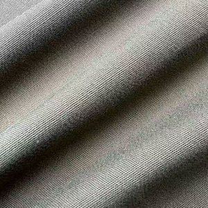 Tela Lisa Impermeable y Transpirable de Mezcla de Nailon y Algodón de 240GSM 340D, Ideal para Gabardinas y Vestidos Casuales - Product Image 3