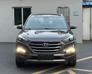 <span class=keywords><strong>Hyundai</strong></span> <span class=keywords><strong>Tucson</strong></span> SUV <span class=keywords><strong>2015</strong></span>-2018 Usado de Calidad, Automático, Gasolina, Motor Turbo, Cuero, R17, Volante a la Izquierda, <span class=keywords><strong>Segunda</strong></span> <span class=keywords><strong>Mano</strong></span> - Product Image 2