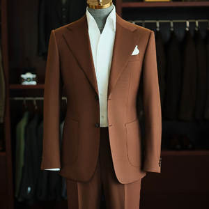 ชุดสูทผู้ชายผ้าขนสัตว์สั่งตัดระดับสูงสุด สำหรับงานทางการและโอกาสพิเศษระดับ VIP ขององค์กร - Product Image 1