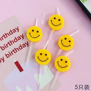 เทียนวันเกิดรูปยิ้ม หัวใจสีเหลือง ขนาด 2.5 ซม. ของตกแต่งเค้กสำหรับงานปาร์ตี้และงานเฉลิมฉลอง - Product Image 5