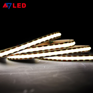 Mini bande LED découpable 528 LED/m DC12V 8mm PCB blanc souple blanc chaud 2700K pour usage intérieur Garantie 3 ans - Product Image 2
