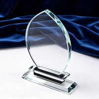 Plaque de récompense en cristal, trophée en verre, vente en gros à prix réduit, base noire à 3 couches pour récompense en verre souvenir
