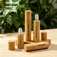 Flacons roll-on en verre de 10 ml avec bouchon en bambou et billes en acier inoxydable, étanches, portables pour le stockage d'huiles essentielles et de parfums.