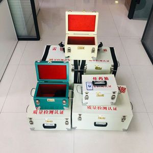 Caja de detonador portátil a prueba de explosiones con forro de terciopelo, caja de herramientas de transporte y almacenamiento a prueba de golpes para uso en minería y voladuras. - Product Image 1