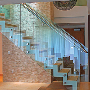 Cerrado escalera de vidrio <span class=keywords><strong>con</strong></span> barandilla de acero - Product Image 1