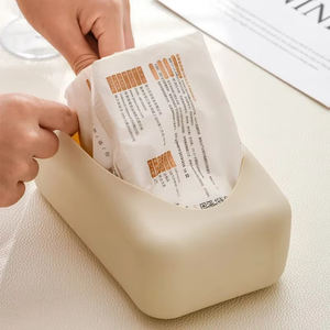 Scatola <span class=keywords><strong>di</strong></span> lusso del tessuto molle con la copertura riutilizzabile impermeabile del Silicone <span class=keywords><strong>porta</strong></span> <span class=keywords><strong>carta</strong></span> per pulire l'acqua del <span class=keywords><strong>bagno</strong></span> - Product Image 6